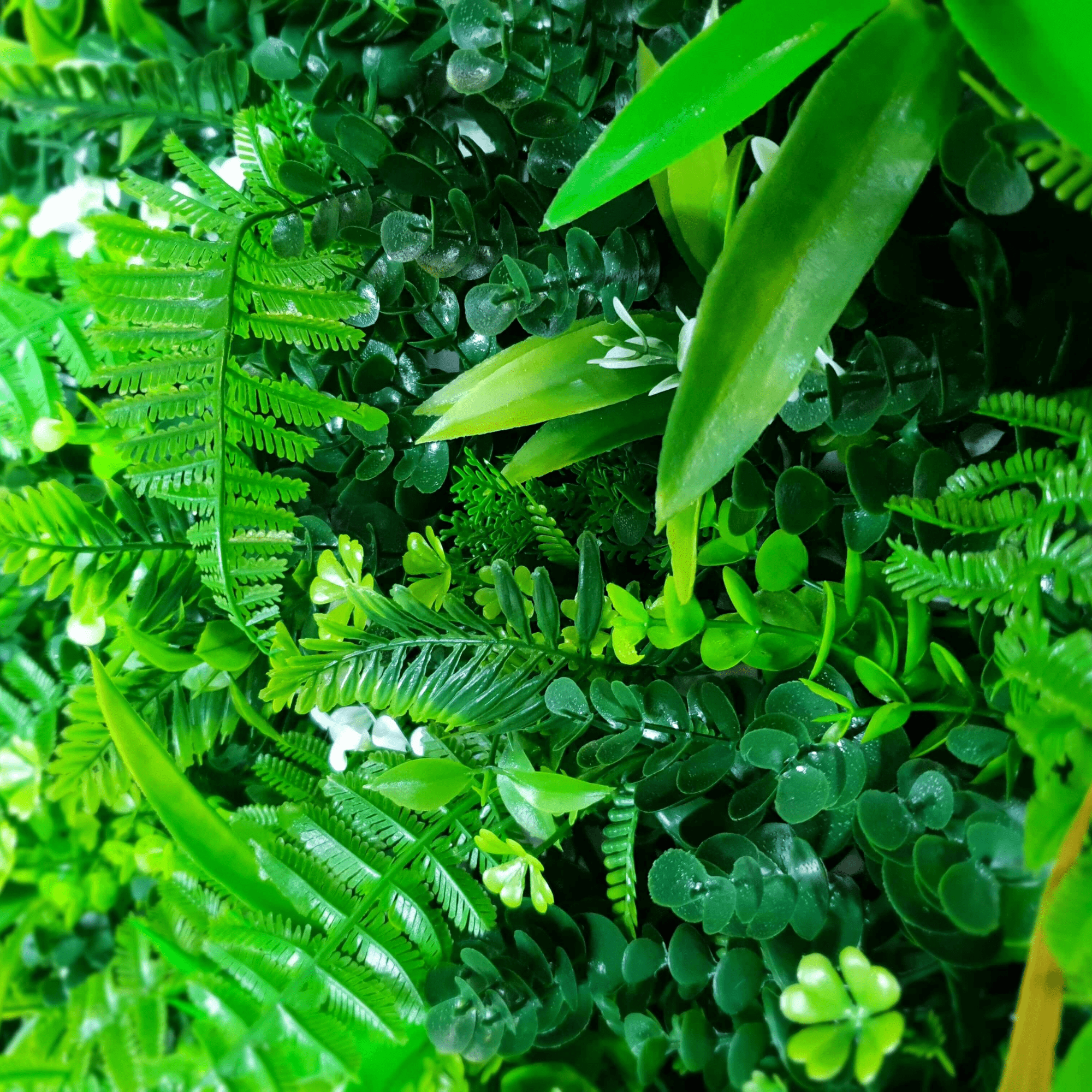 Wild Tropics Mini Faux Garden Panel - UV Safe
