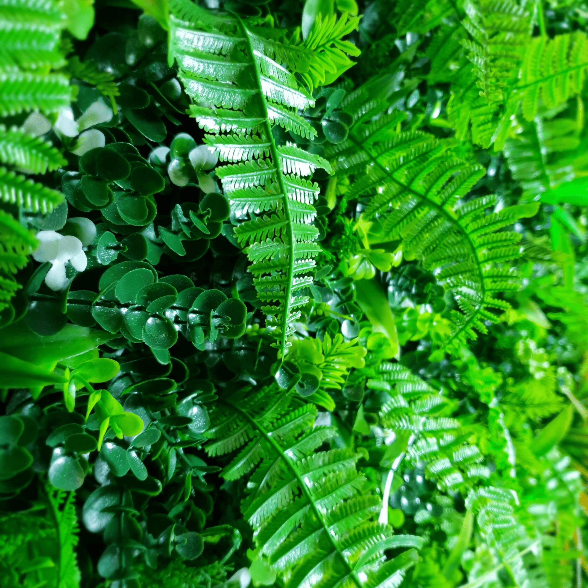 Wild Tropics Mini Faux Garden Panel - UV Safe